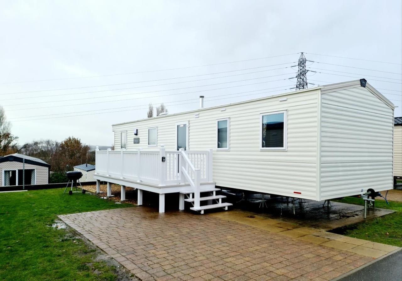 Escape City Caravan Lytchett Minster Exteriér fotografie